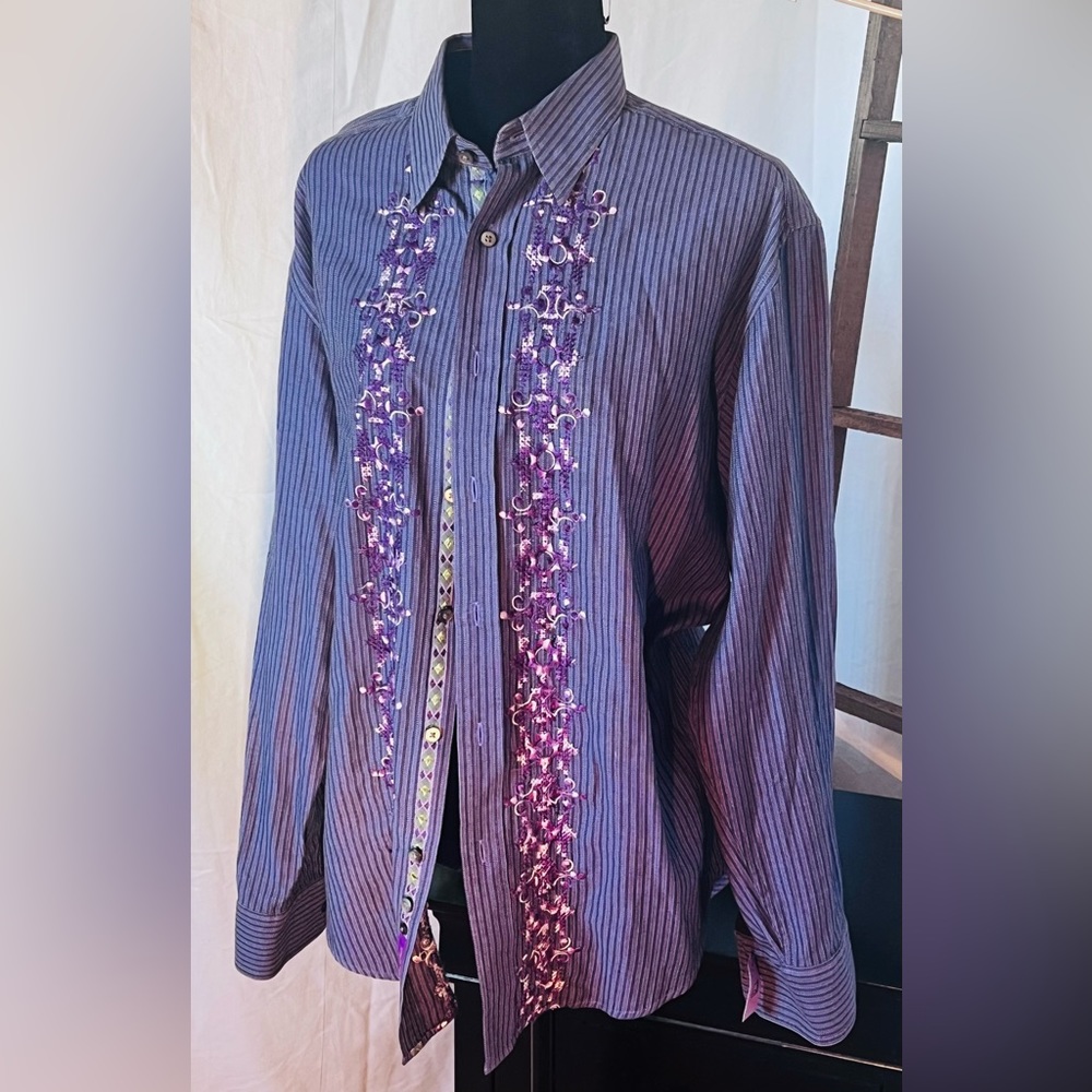 Robert Graham Men’s dress shirt, purple, size Large